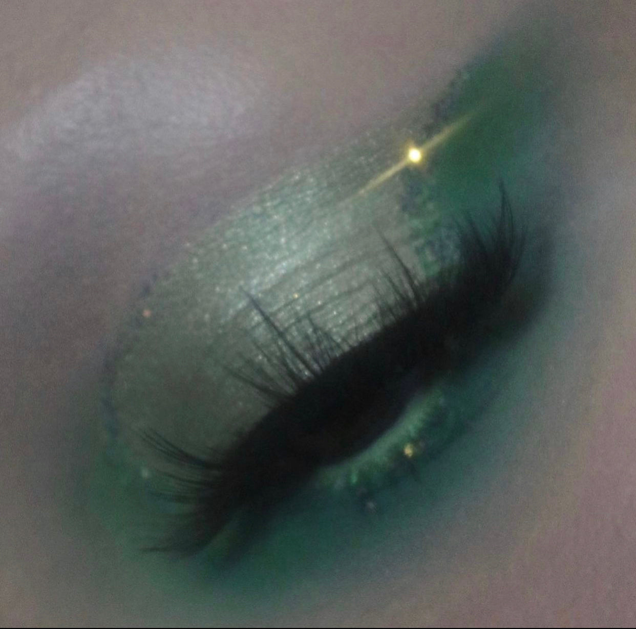 Queen of the Hood Eye Shadow